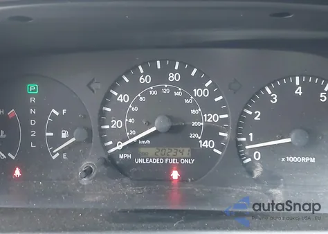 1998 Toyota Camry Le z USA, uszkodzony, nr VIN JT2BG22K2W0240036